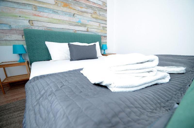 Uptown Residence Apartments Bukarest Zimmer foto